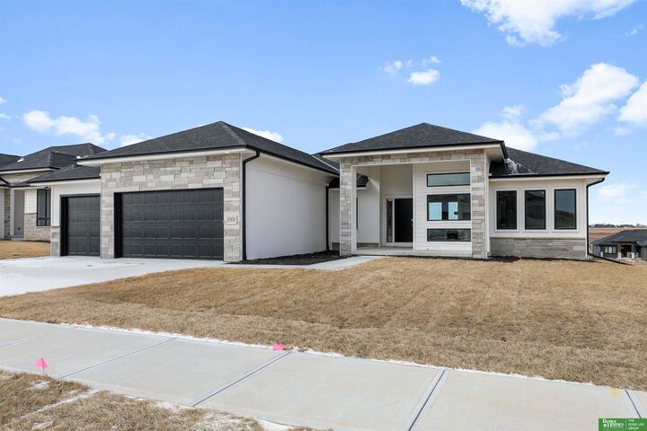 Property Photo:  5426 N 213th Street  NE 68022 