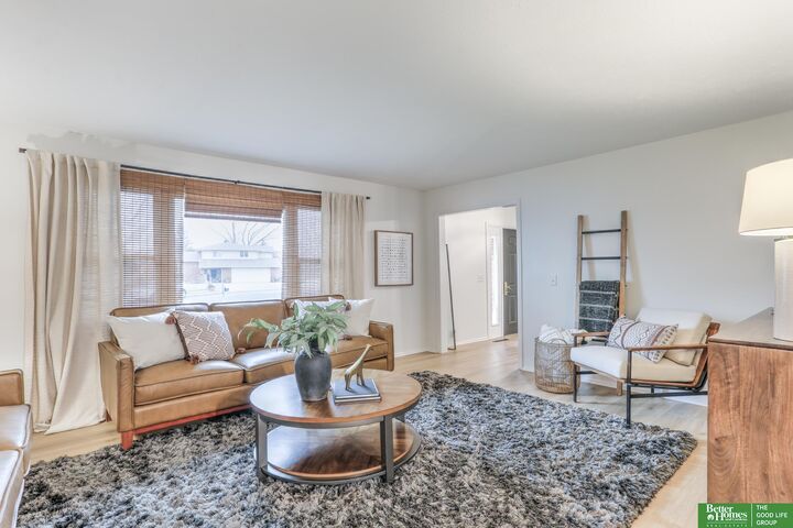 Property Photo:  920 Oxford Circle  NE 68046 