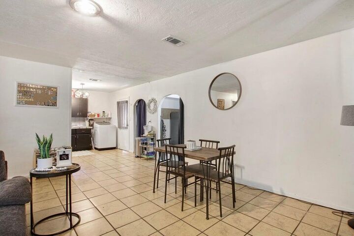 Property Photo:  60 Francis Ave  LA 71446 