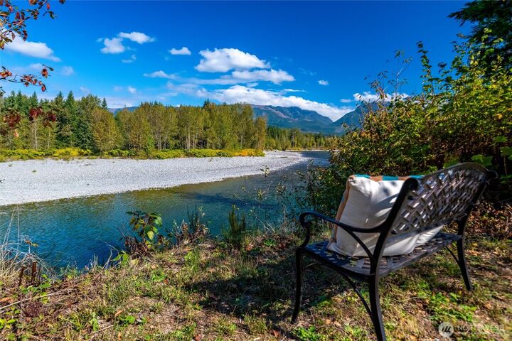 Property Photo:  15713  365th Avenue SE  WA 98294 