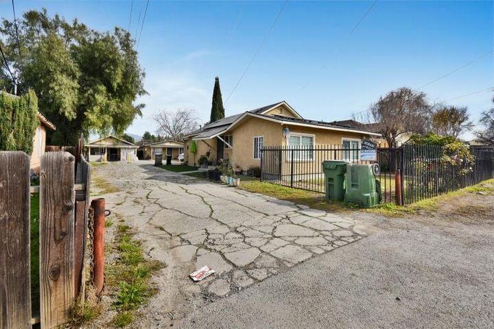 Property Photo: 2138 East San Antonio Street CA 95116