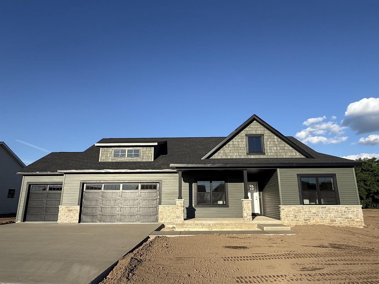 Property Photo:  3804 N Woodbury Lane  WI 53545 