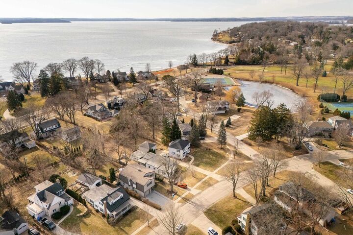 Property Photo:  345 Kensington Drive  WI 53704 