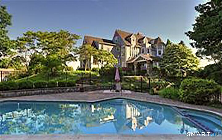 Property Photo: 35 Point Lookout CT 06460