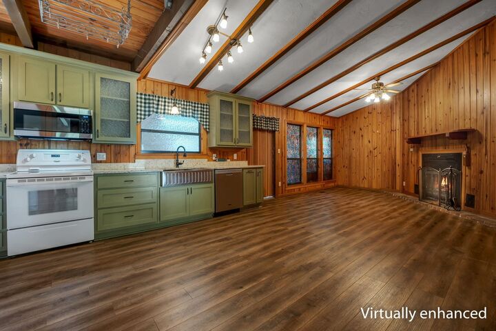 Property Photo:  488 John Yawn Place  FL 32333 