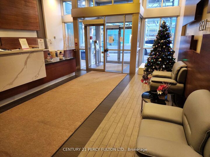 Photo de la propriété:  70 Town Centre Court 1609  ON M1P 4Y7 