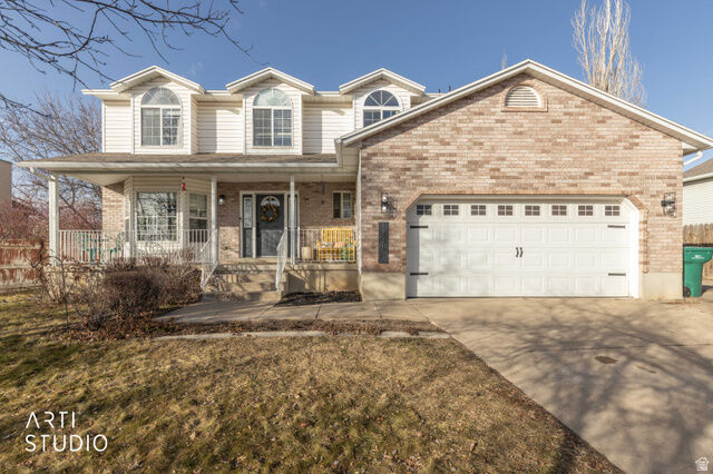 Property Photo:  1731 E 2825 N  UT 84040 