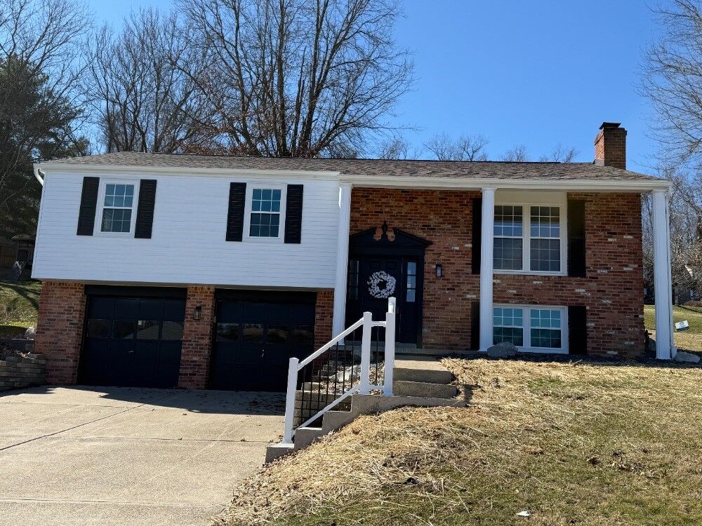 Property Photo: 185 Grouse Dr PA 15037