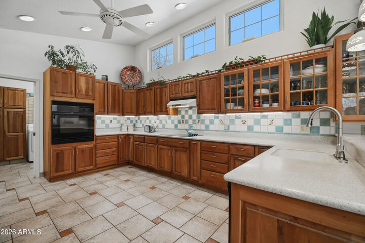 Property Photo: 1835 E Kerley Lane AZ 86326