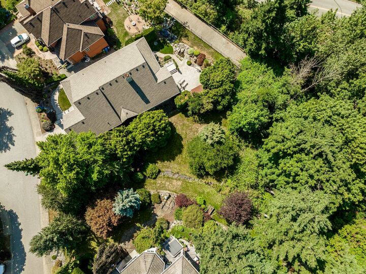 Property Photo:  35416 Doneagle Place  BC V3G 2X6 