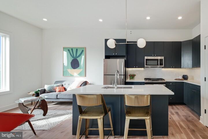 Property Photo: 1822 N Front Street 9 PA 19122