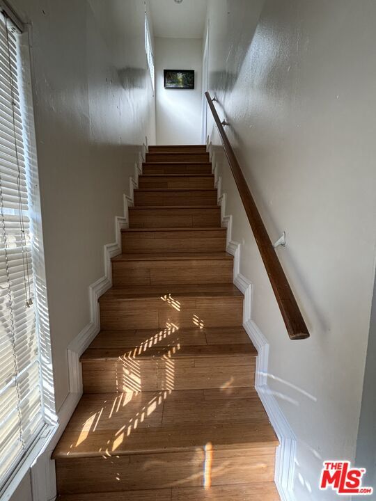 Property Photo:  1516 Talmadge St  CA 90027 