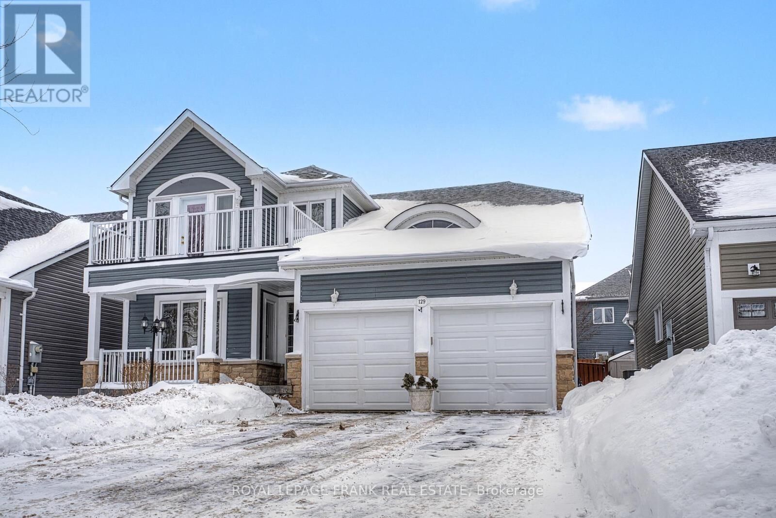 Property Photo:  129 Stillwell Lane  ON L1B 1R5 