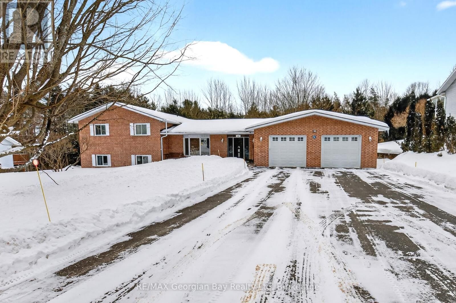 Property Photo:  63 Lepage Drive  ON L9M 1R5 