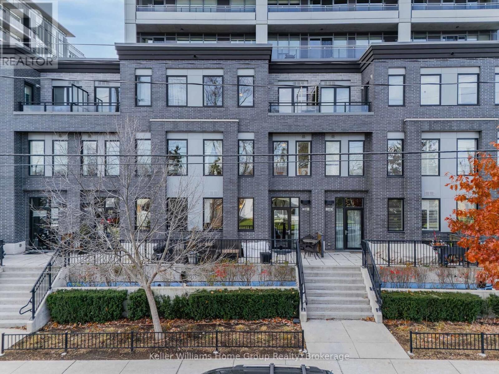 Property Photo:  53 Arthur Street South At5  ON N1E 0P5 