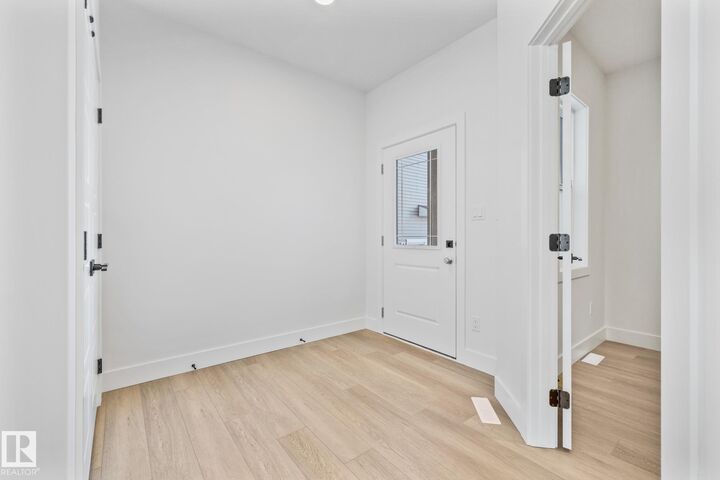 Property Photo: 157 Elm Street AB T8L 0X8