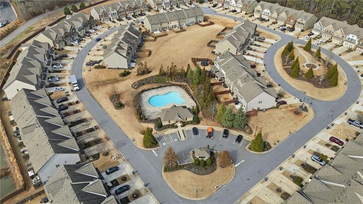 Property Photo:  1210 Hampton Oaks Drive  GA 30004 