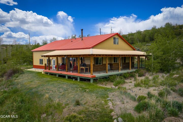 Property Photo:  442 Gcr 2414  CO 80459 