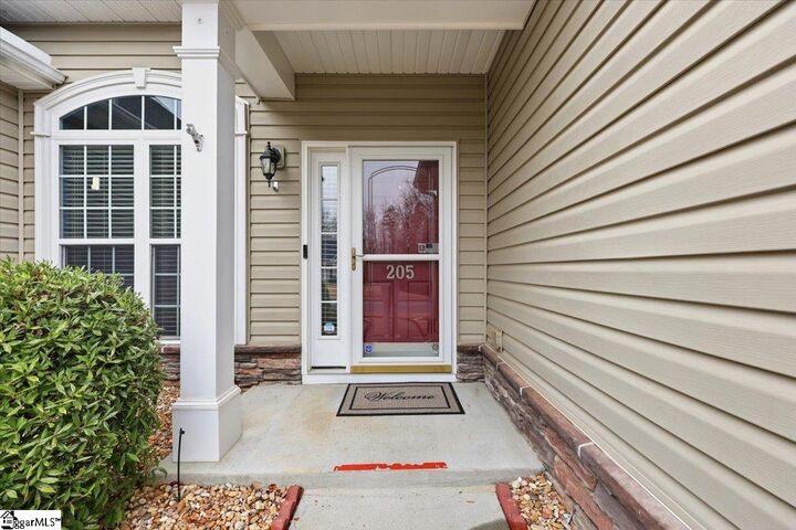 Property Photo: 205 Allendale Abbey Lane SC 29681