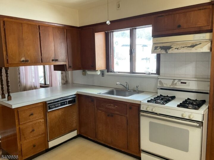 Property Photo:  45 River Blvd  NJ 07424 