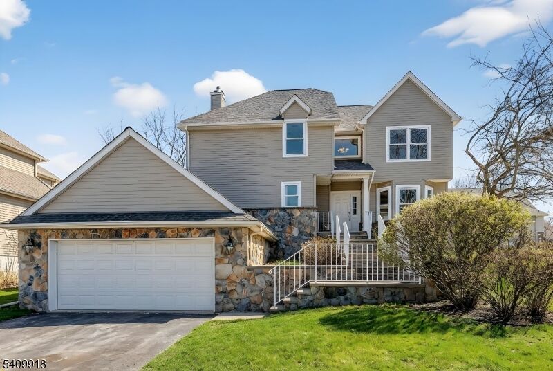 Property Photo: 5 Witherwood Dr NJ 07419