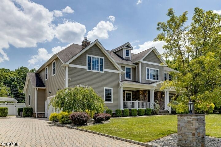 Property Photo:  19 Carol Rd  NJ 07090 