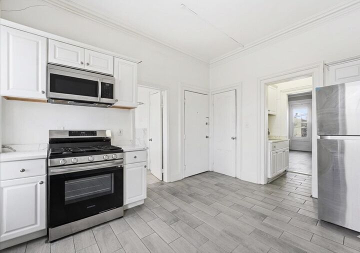 Property Photo:  289 Forrest St 2  NJ 07304 