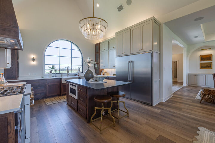 Property Photo:  4234 Zadar Avenue  TX 79407 