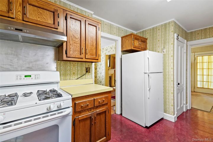 Property Photo:  503 Second Avenue  NY 10803 