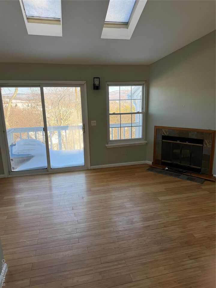 Property Photo:  25 Lexington Hill 12  NY 10926 