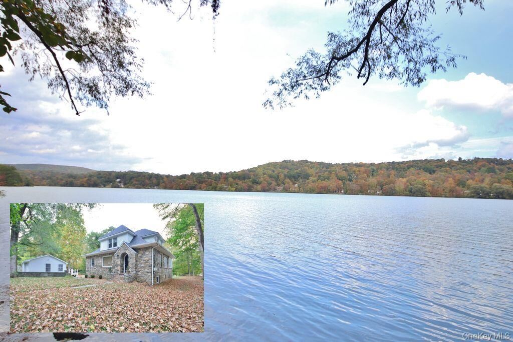Property Photo: 233-235 Haviland Drive NY 12563
