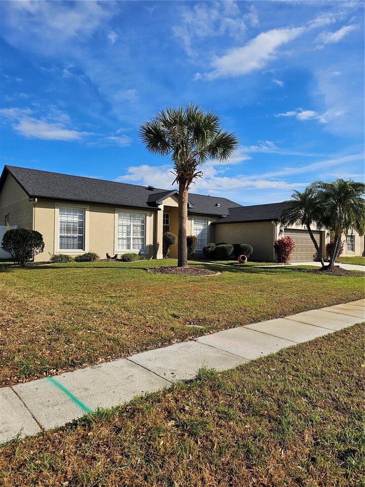 Property Photo:  2826 Middleton Circle  FL 34743 