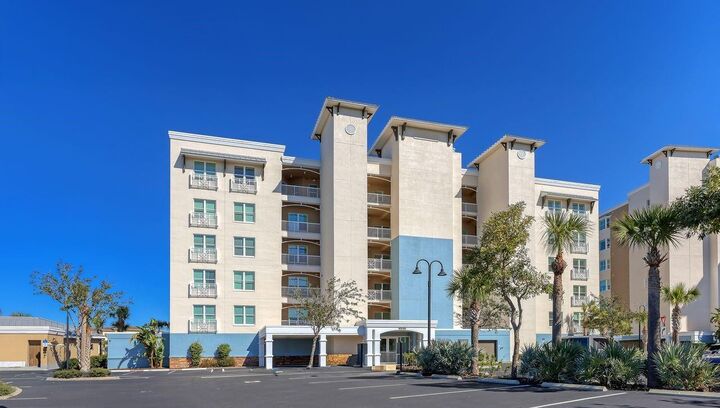 Property Photo:  10530 Boardwalk Loop 505  FL 34202 