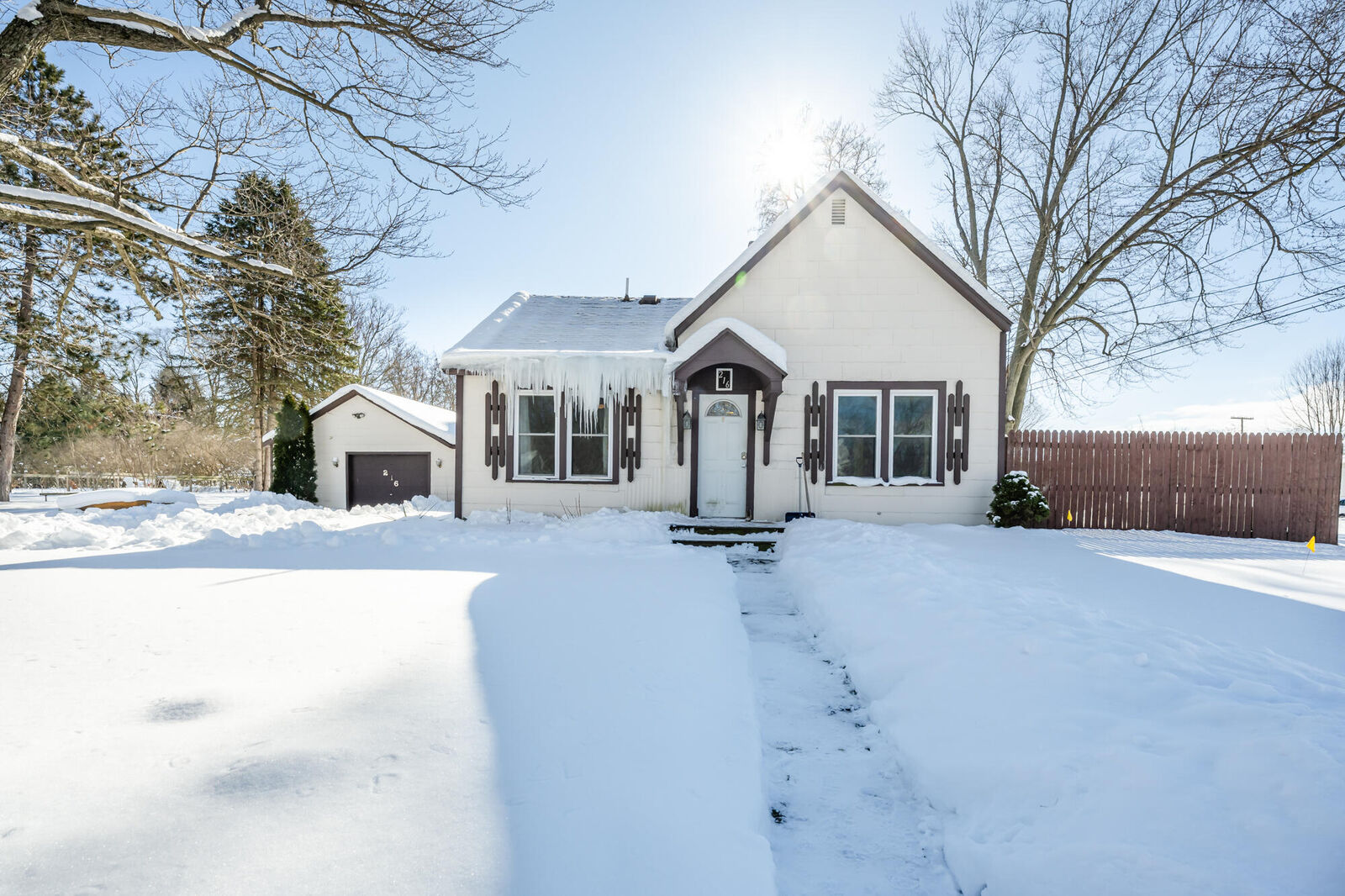 Property Photo:  216 Elmwood Street  MI 49057 