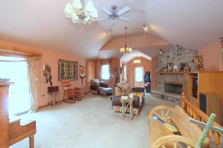 Property Photo:  104 Columbine Street  IL 60014 