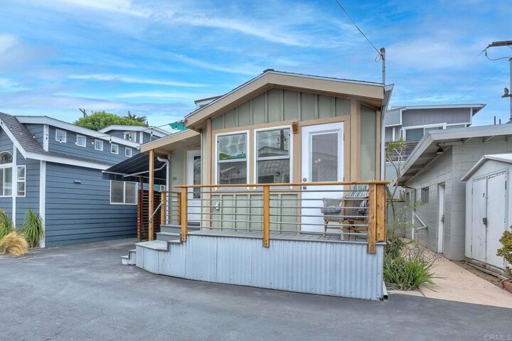Property Photo:  123 Jasper Street 16  CA 92024 