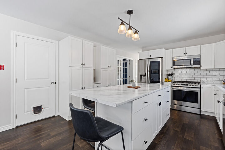 Property Photo:  24 Rosart Lane  ME 04345 