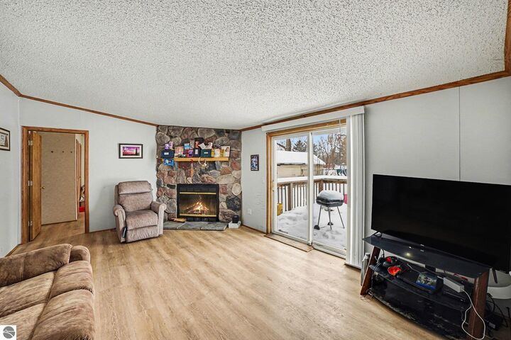 Property Photo:  147 E Elm Street  MI 48831 