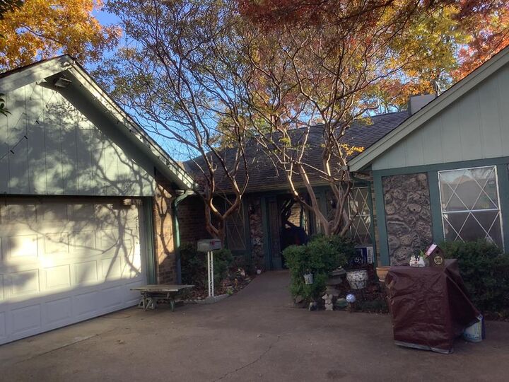 Property Photo:  622 Madison Court  TX 75137 