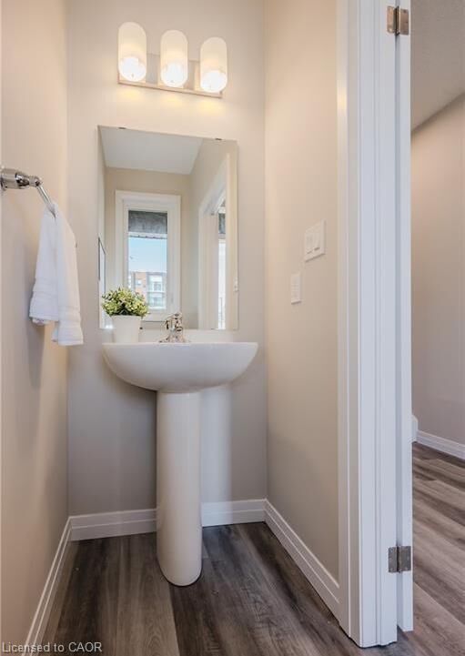 Property Photo:  66 Ayr Meadows Crescent  ON N0B 1E0 