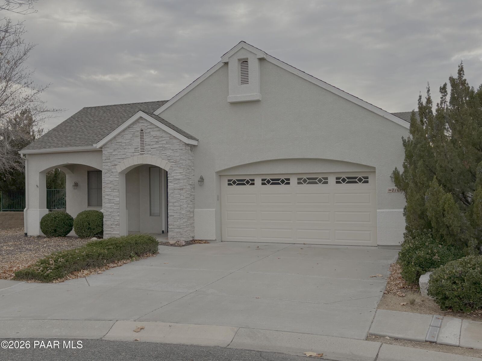 Property Photo: 7161 E Slow Draw Drive AZ 86314