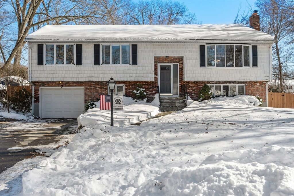 Property Photo:  7 Van Beal Rd  MA 02368 