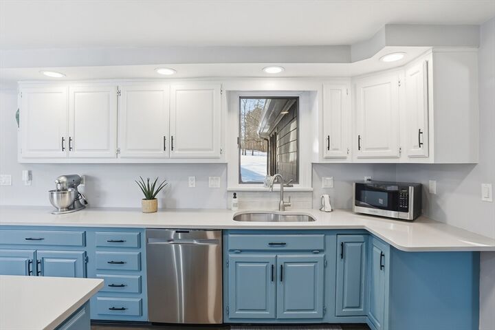 Property Photo:  1 Hillcrest Road  MA 01730 