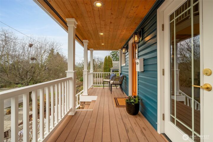 Property Photo:  910 NW 64th Street  WA 98107 