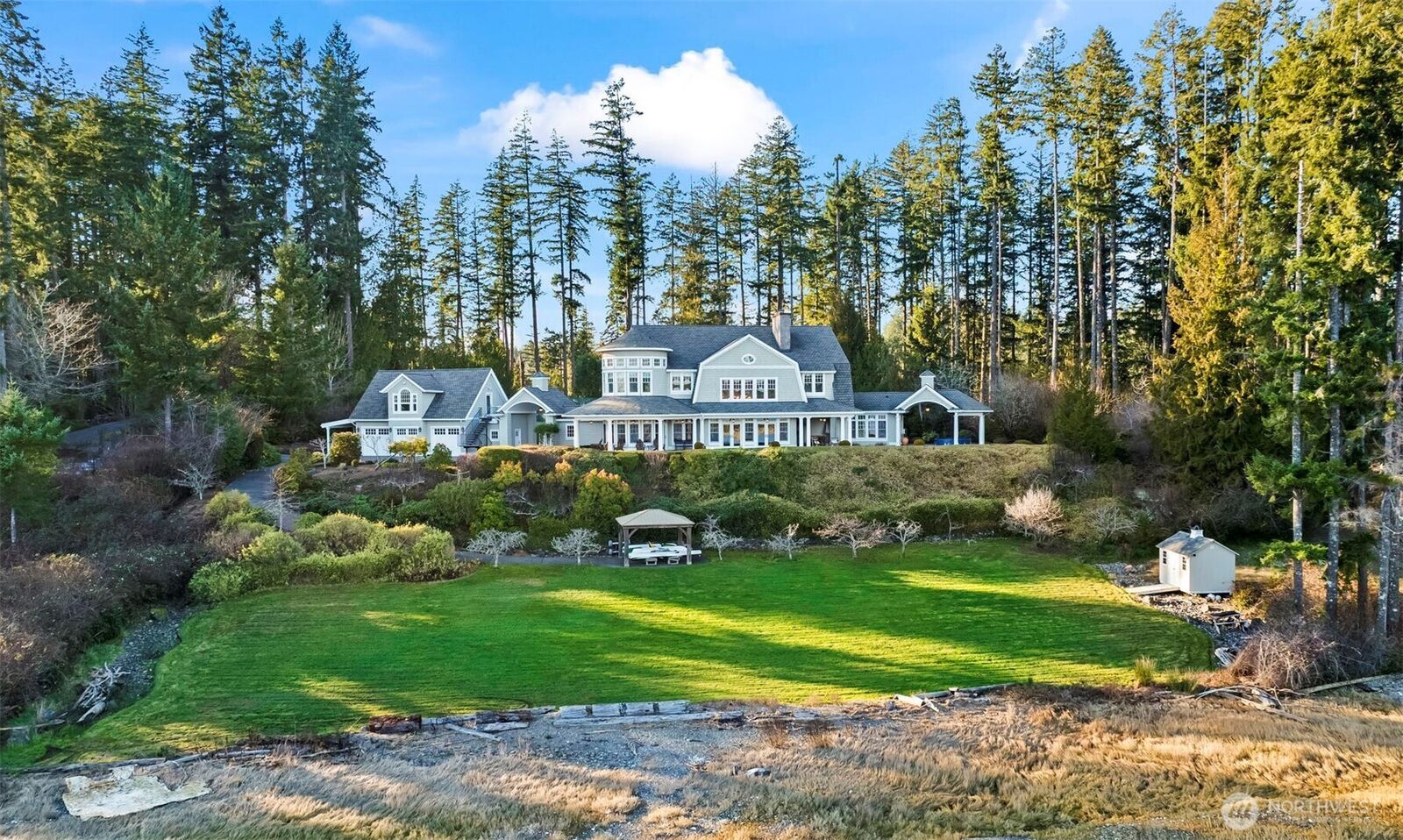 Property Photo:  7104 E Grapeview Loop Road  WA 98524 