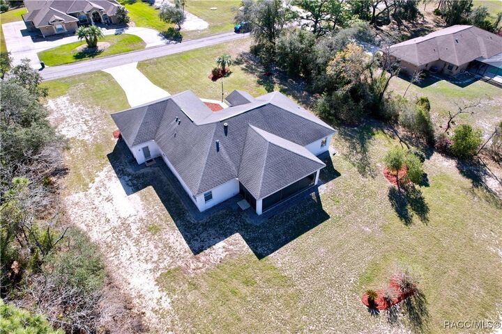 Property Photo: 5950 N Petunia Terrace FL 34465