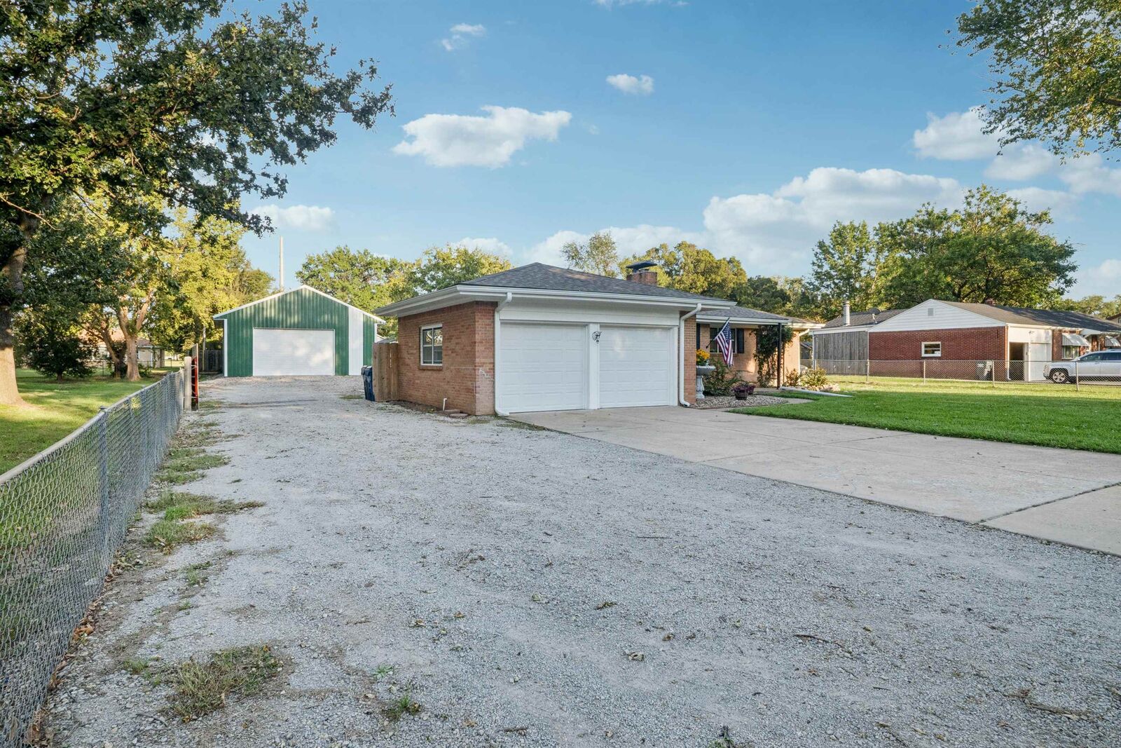 Property Photo:  300 N Wood Ave  KS 67212 