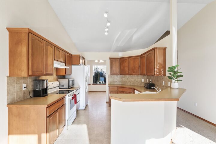 Property Photo:  14316 E 31st Ln  WA 99037 