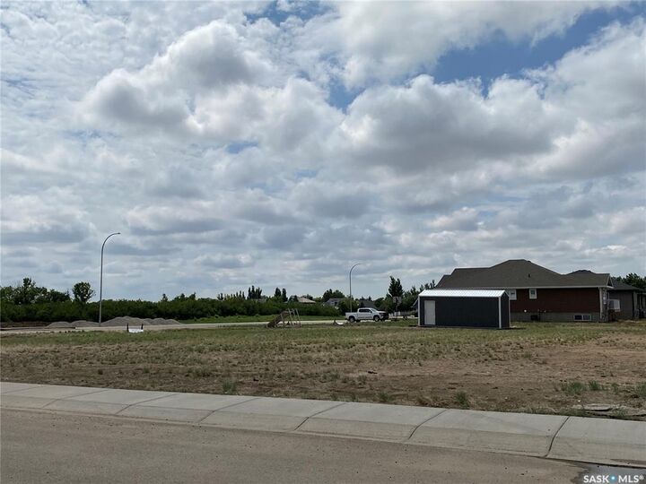 Property Photo:  92 Brookhollow Boulevard  SK S0L 1S1 
