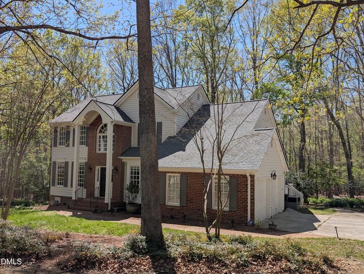 Property Photo: 102 Blackford Court NC 27712